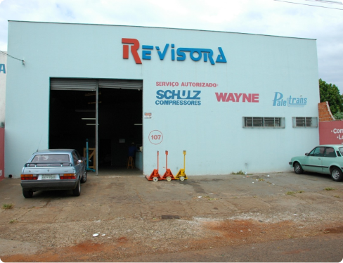 Revisora Londrina | Soluções completas em Hidráulica e Pneumática - Revisora História
